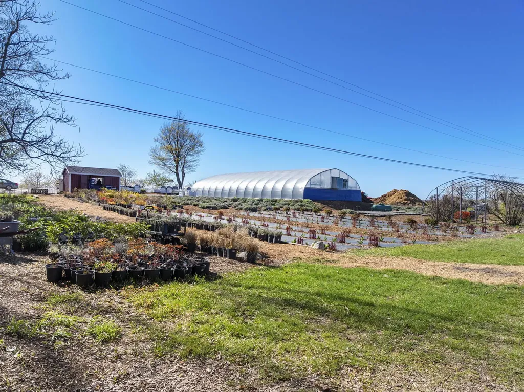 17770 Center Road Peninsula Township MI 49686