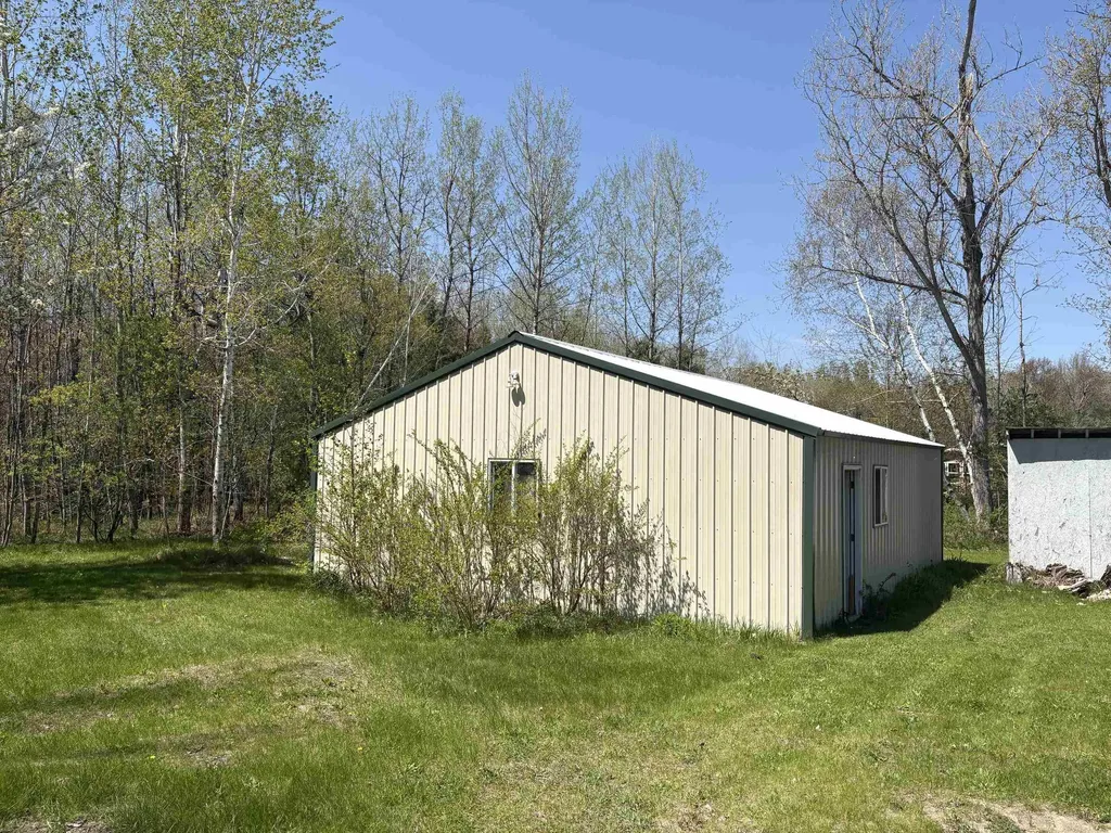 16402 Big Four Road Springdale Township MI 49614