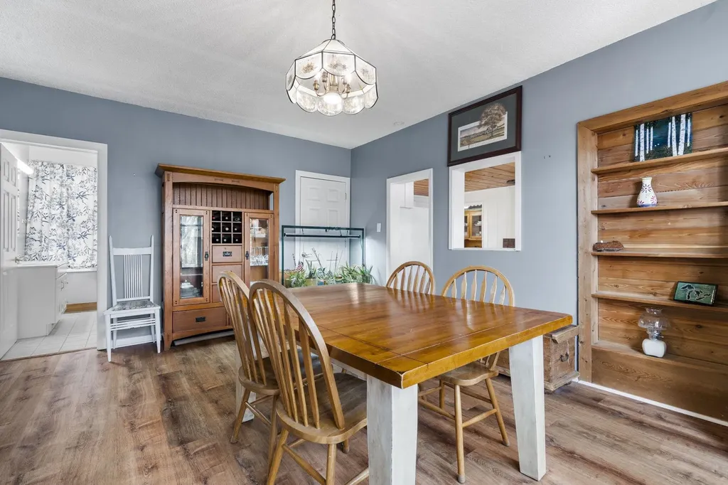 17770 Center Road Peninsula Township MI 49686