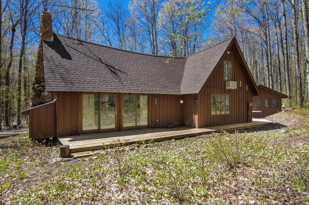 984 Cedar River Drive Custer Township MI 49615