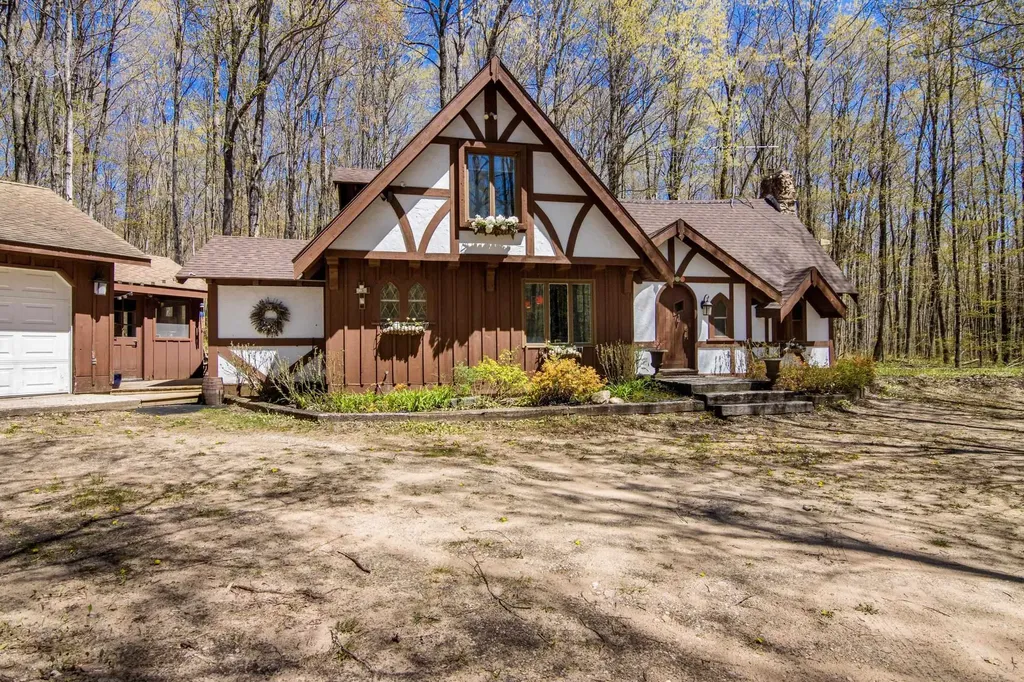 984 Cedar River Drive Custer Township MI 49615