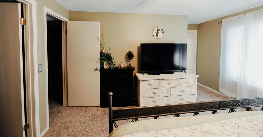 11255 E Fort Road Suttons Bay Township MI 49682