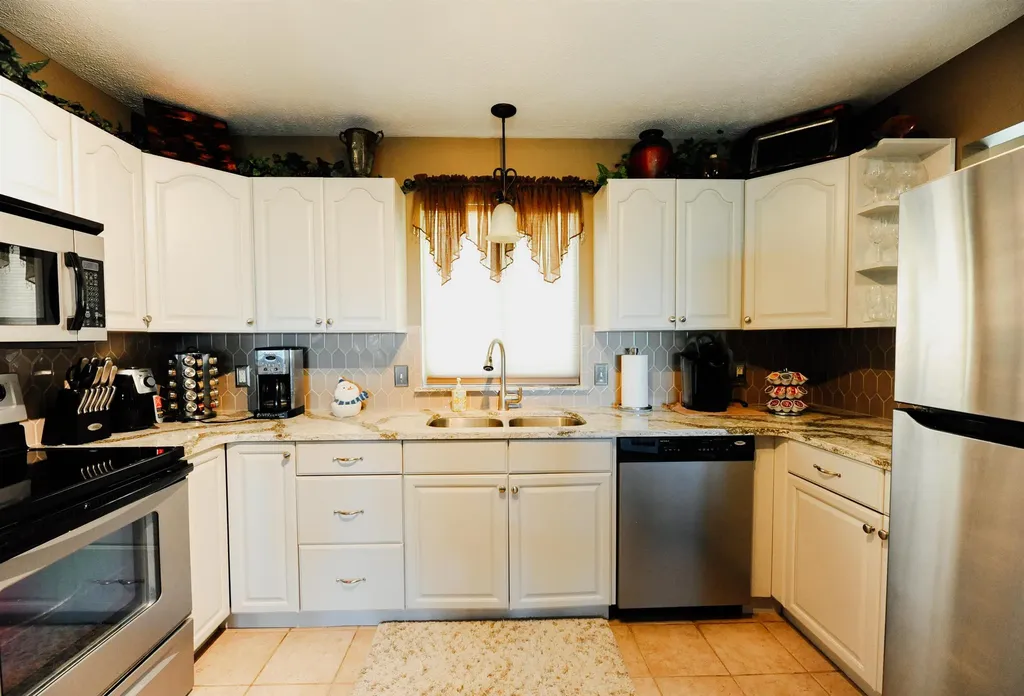 11255 E Fort Road Suttons Bay Township MI 49682