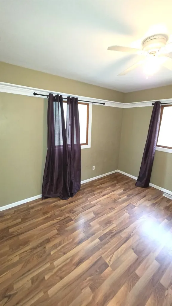1301 Innwood North Green Lake Township MI 49643