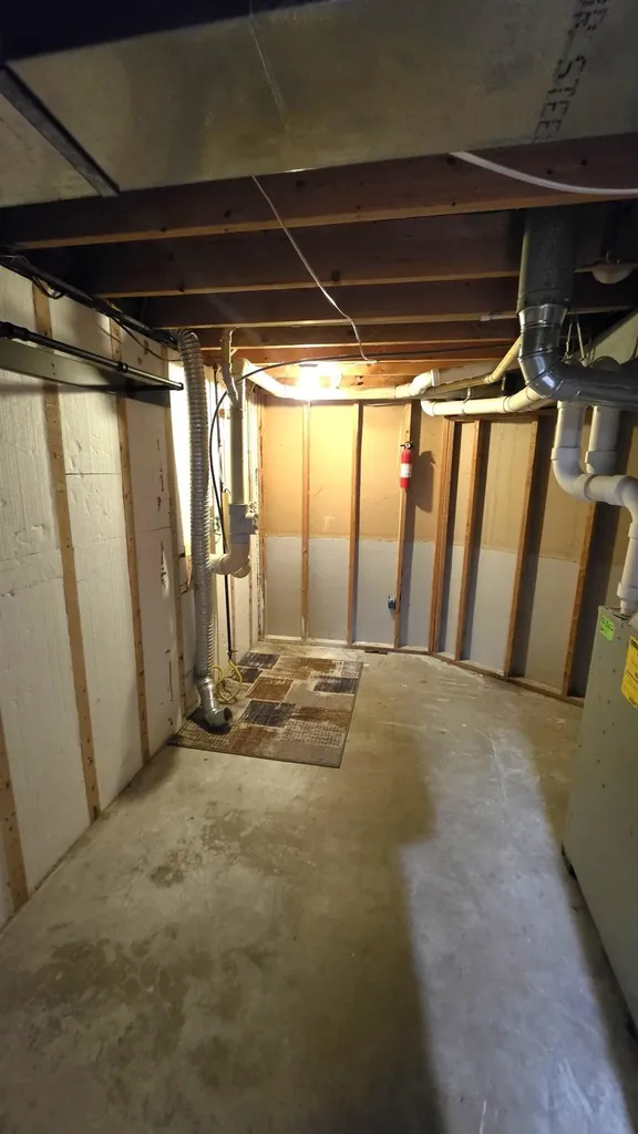 1301 Innwood North Green Lake Township MI 49643