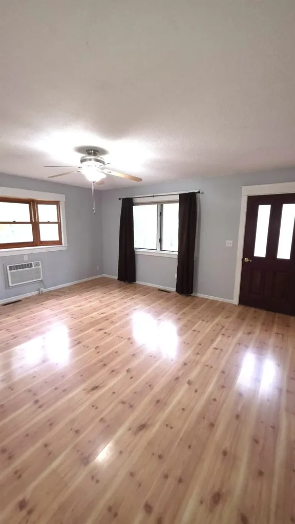 1301 Innwood North Green Lake Township MI 49643