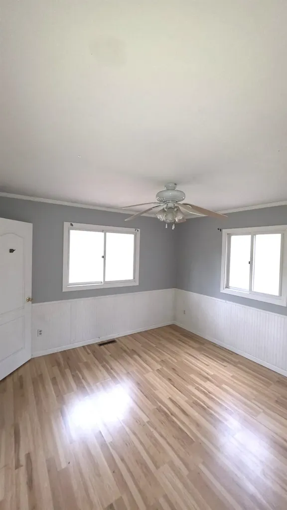 1301 Innwood North Green Lake Township MI 49643