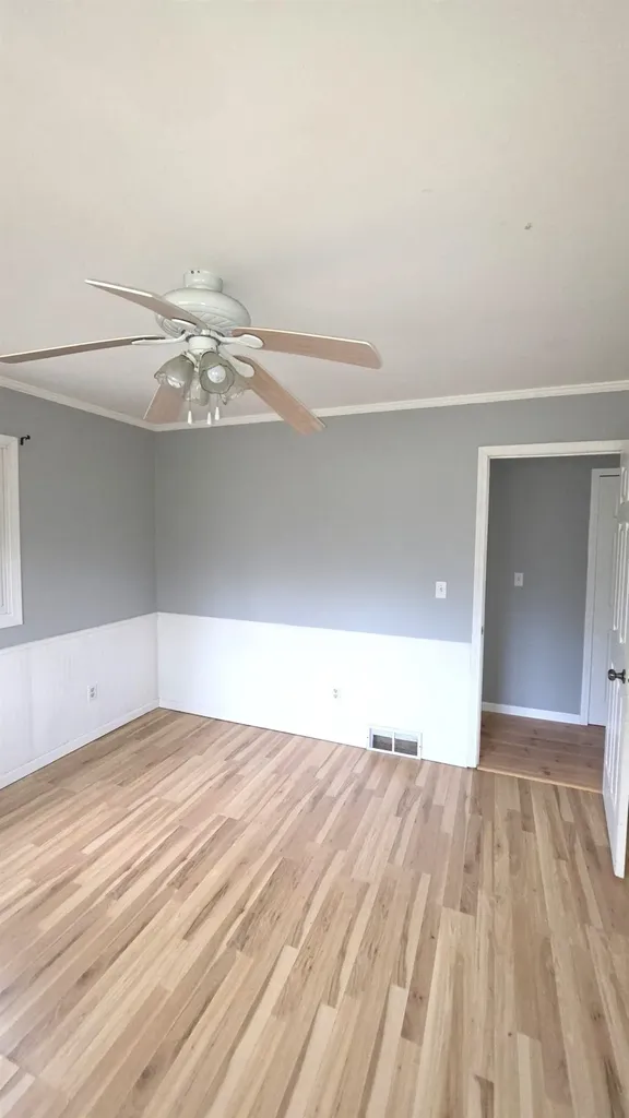 1301 Innwood North Green Lake Township MI 49643