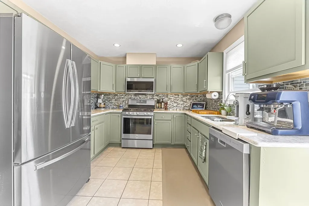 8576 King Arthurs Court Paradise Township MI 49649