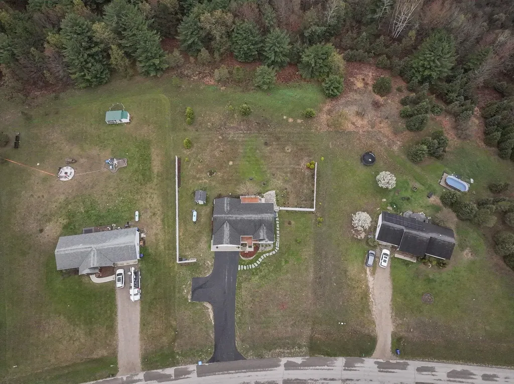 8576 King Arthurs Court Paradise Township MI 49649