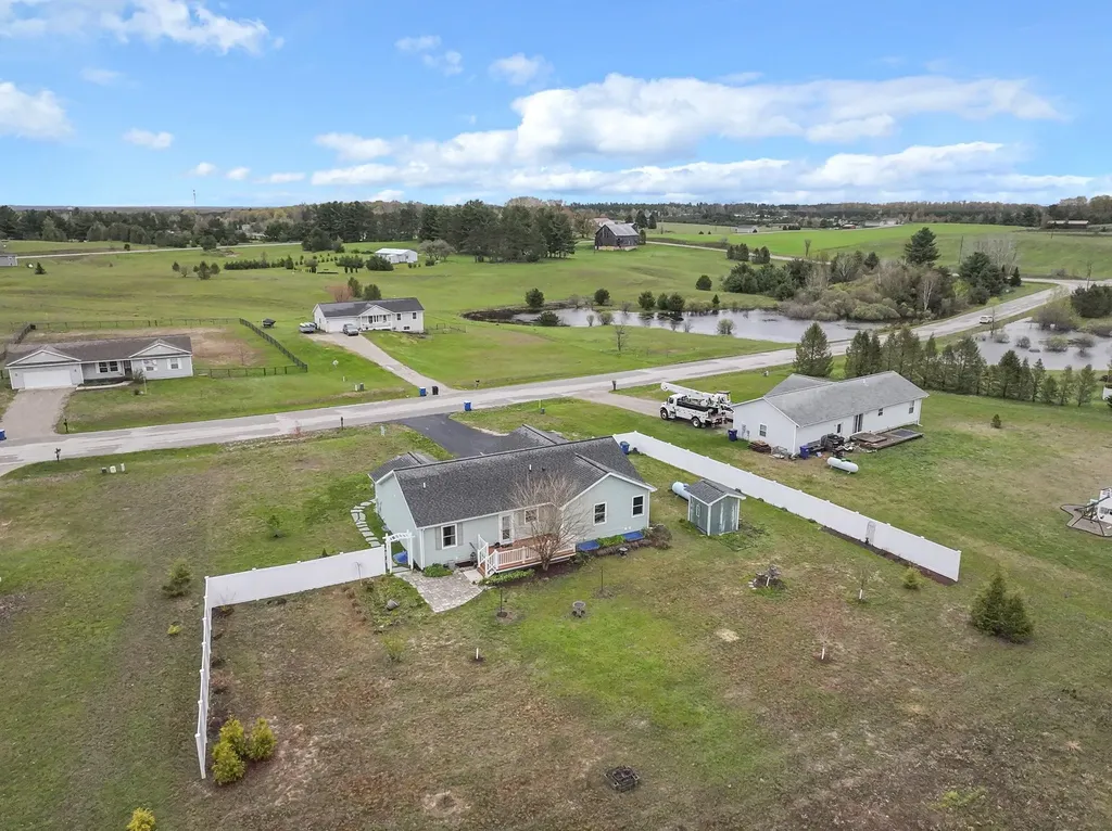 8576 King Arthurs Court Paradise Township MI 49649
