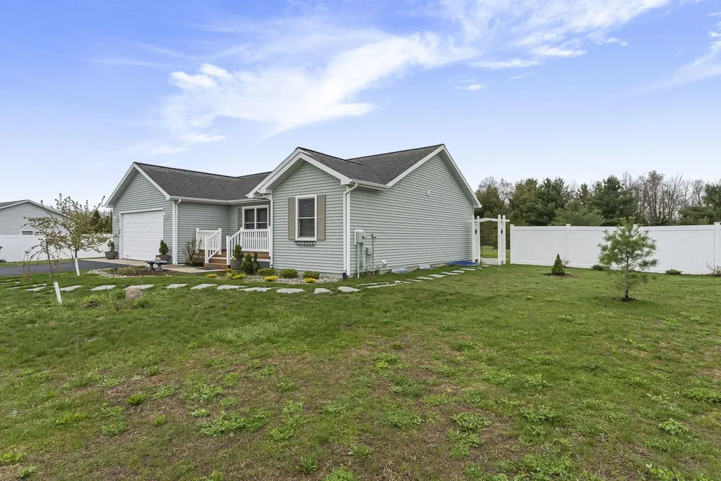 8576 King Arthurs Court Paradise Township MI 49649