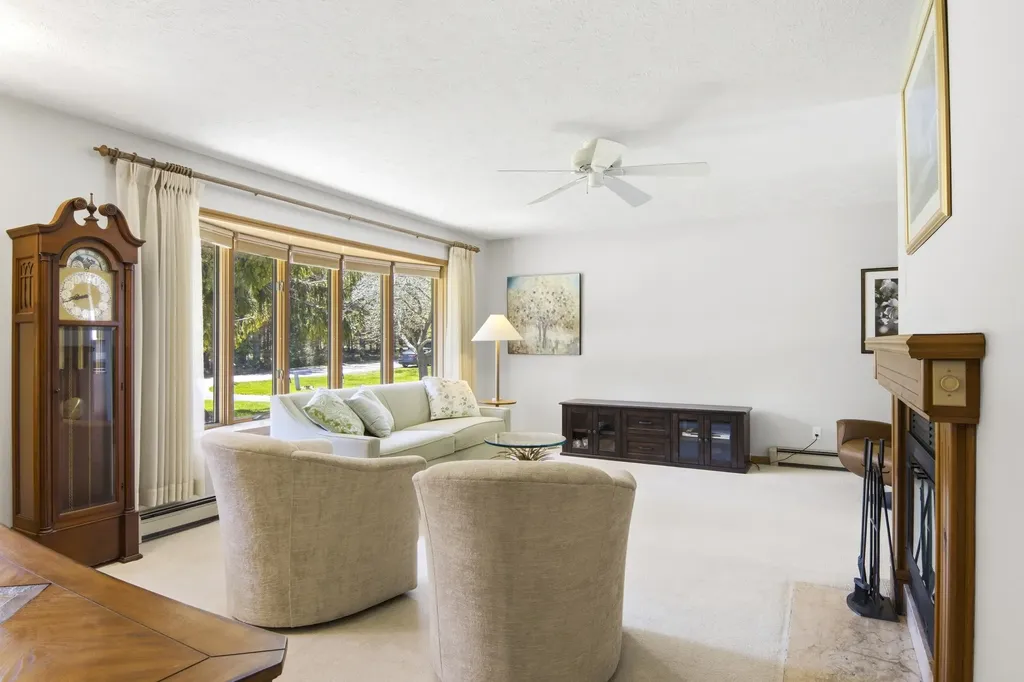 205 E Seventh Street Leelanau Township MI 49670