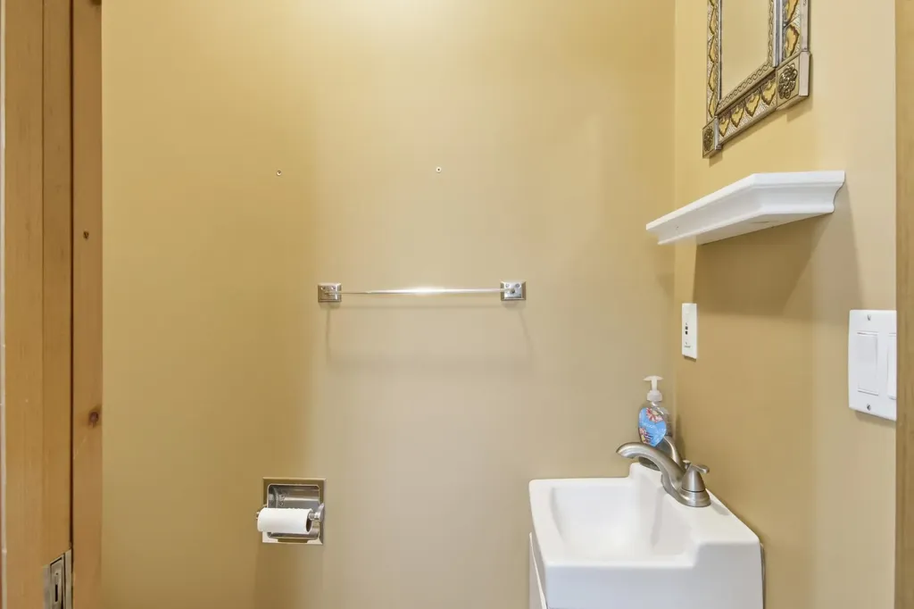 205 E Seventh Street Leelanau Township MI 49670