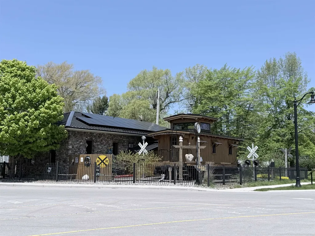 205 E Seventh Street Leelanau Township MI 49670