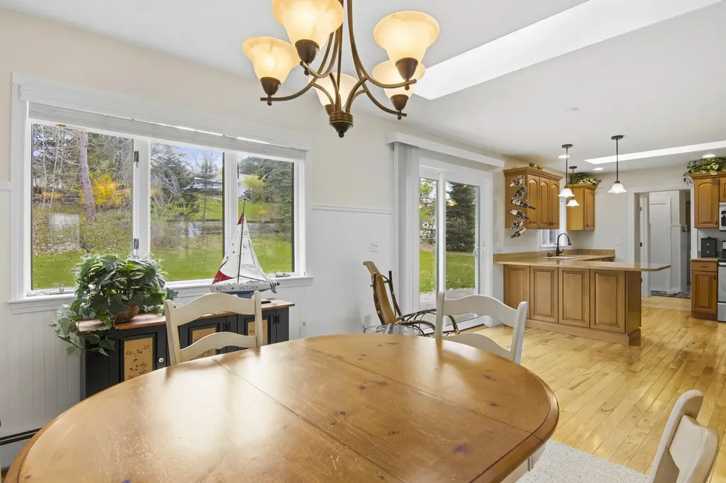8129 Bel Cherrie Drive Peninsula Township MI 49686