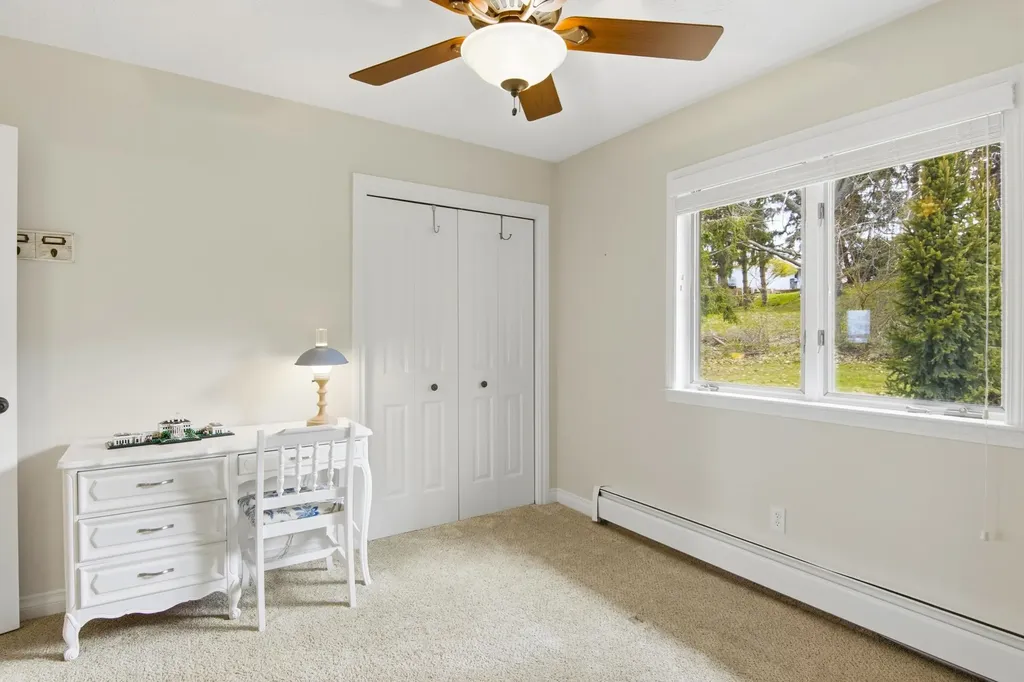 8129 Bel Cherrie Drive Peninsula Township MI 49686