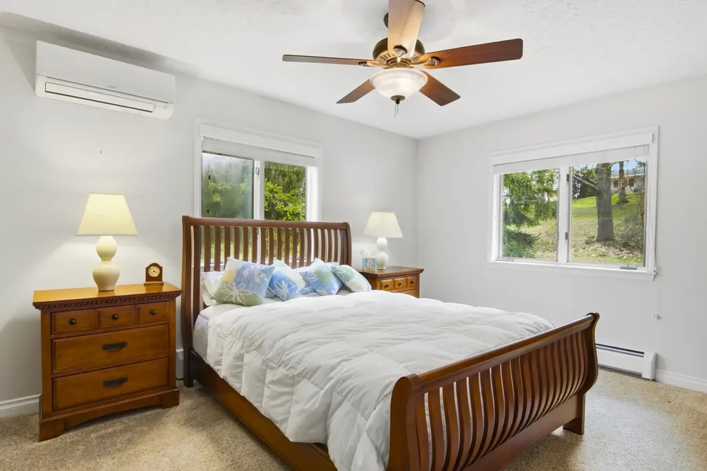 8129 Bel Cherrie Drive Peninsula Township MI 49686