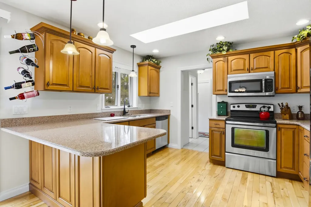 8129 Bel Cherrie Drive Peninsula Township MI 49686
