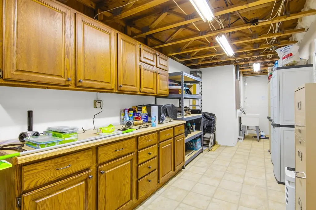 8129 Bel Cherrie Drive Peninsula Township MI 49686