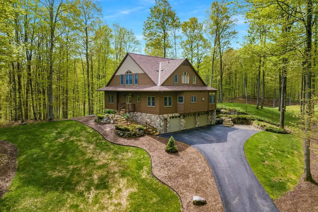 5582 Troon North Kearney Township MI 49615