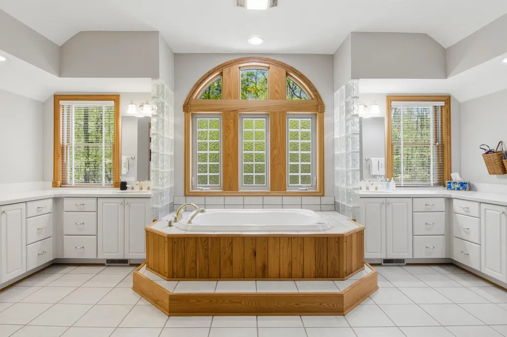 5582 Troon North Kearney Township MI 49615