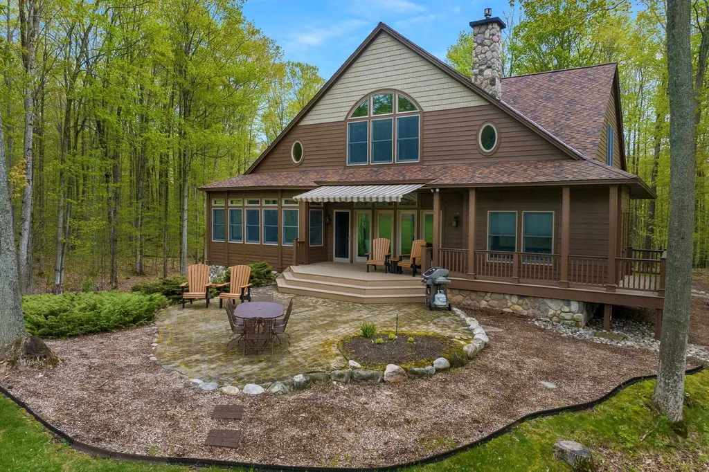 5582 Troon North Kearney Township MI 49615