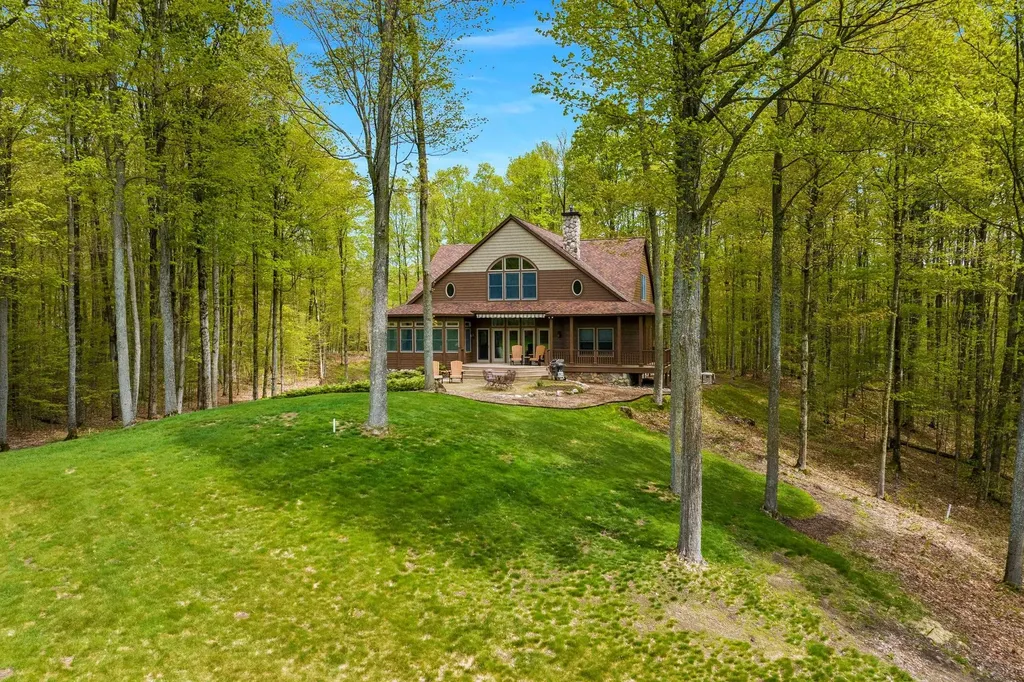 5582 Troon North Kearney Township MI 49615