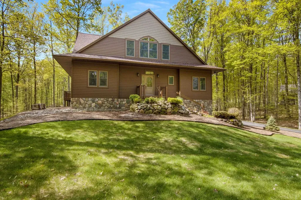 5582 Troon North Kearney Township MI 49615