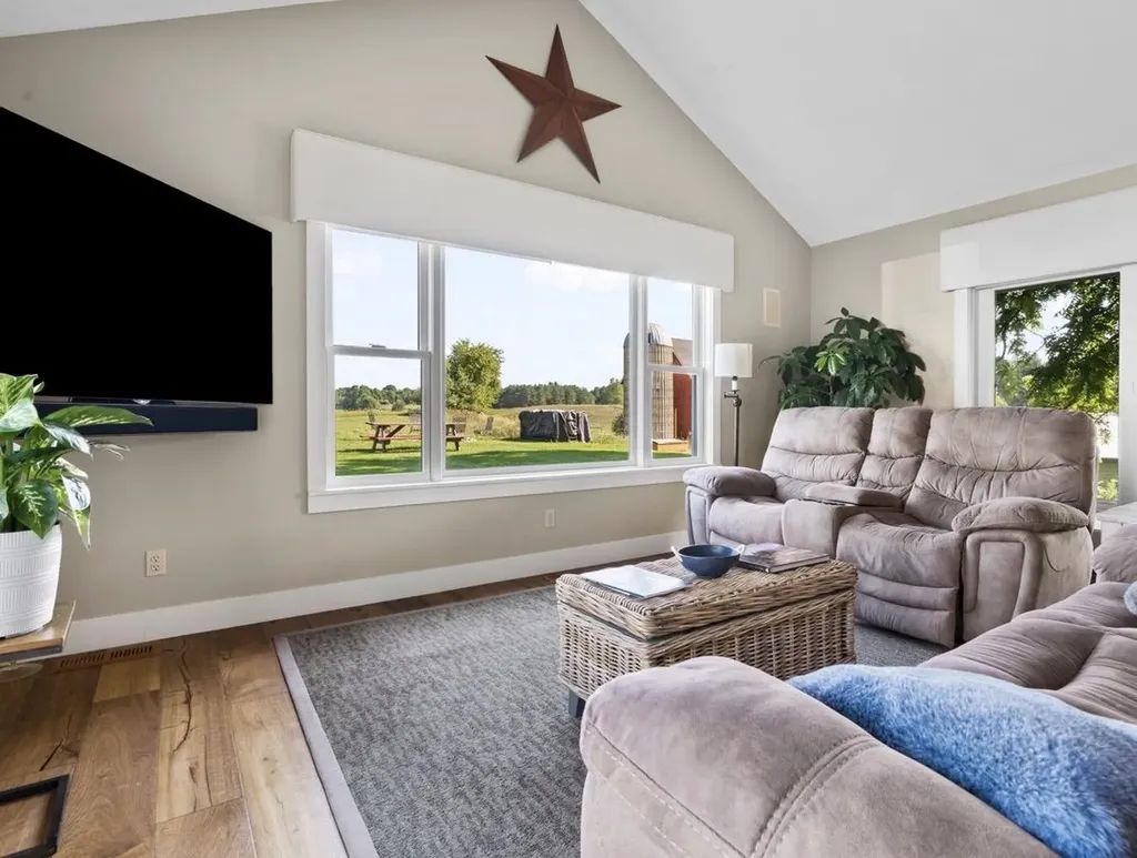 7322 Fryzelka Road Grant Township MI 49620