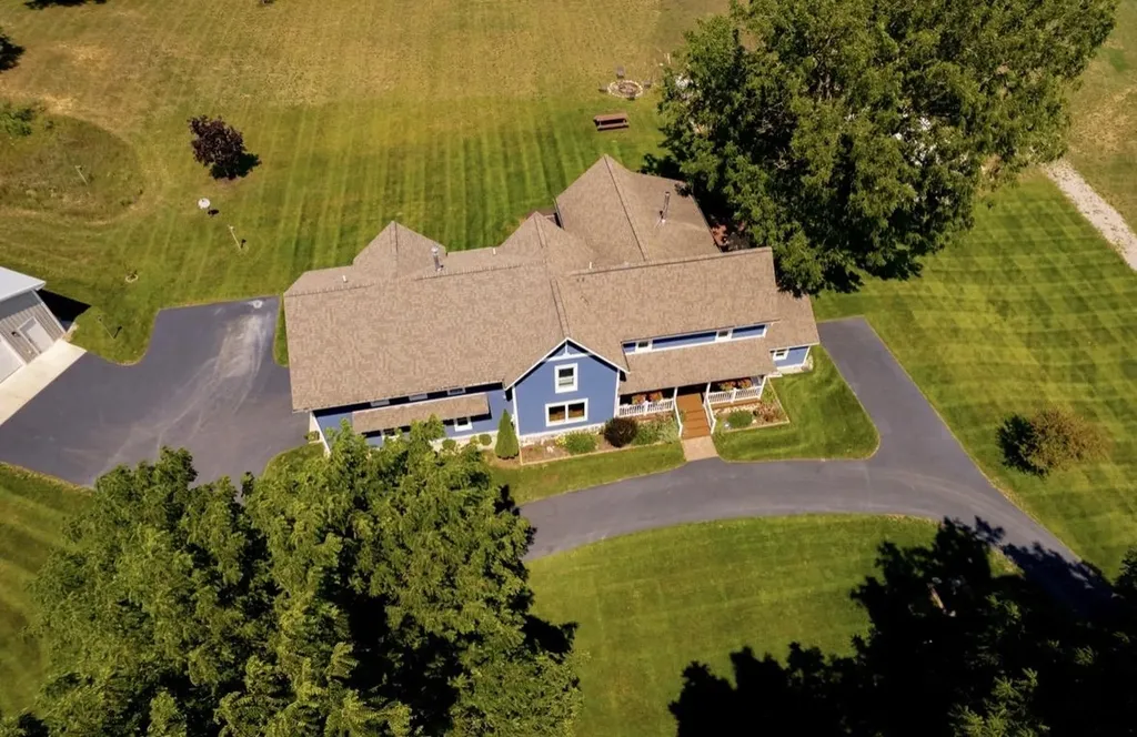 7322 Fryzelka Road Grant Township MI 49620