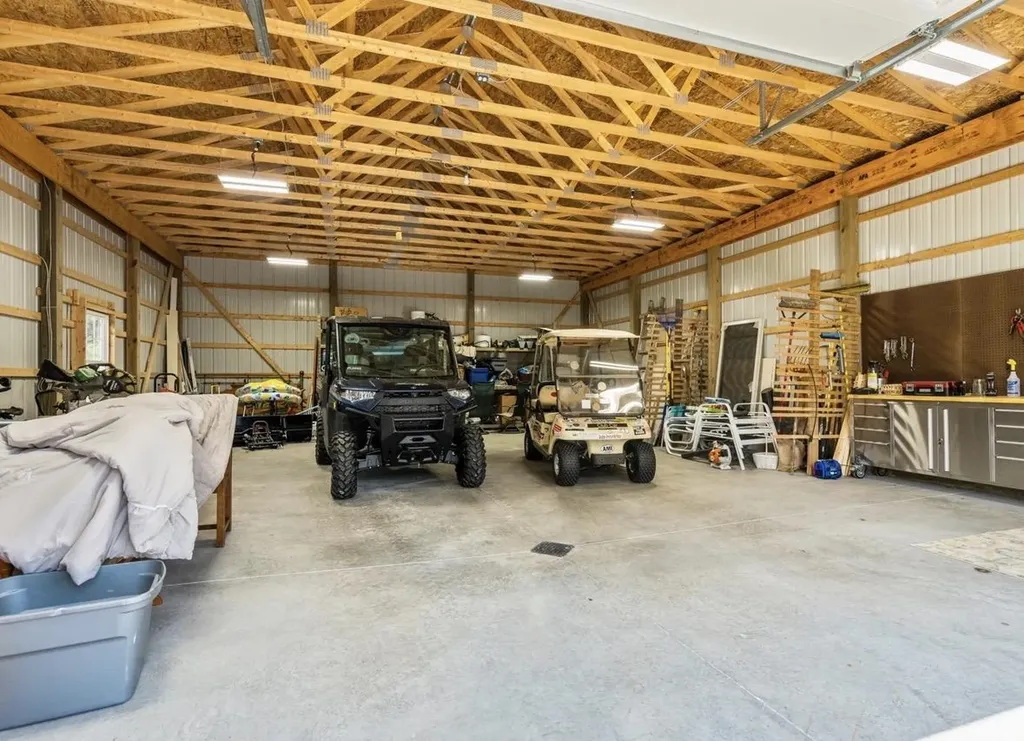 7322 Fryzelka Road Grant Township MI 49620