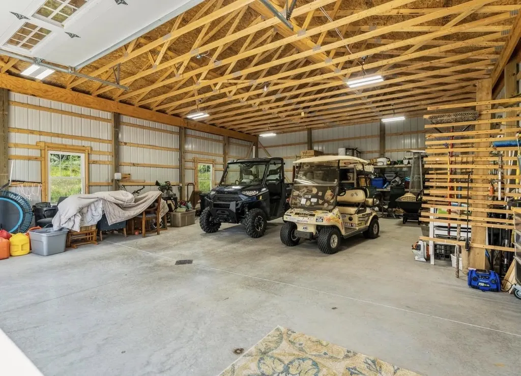 7322 Fryzelka Road Grant Township MI 49620