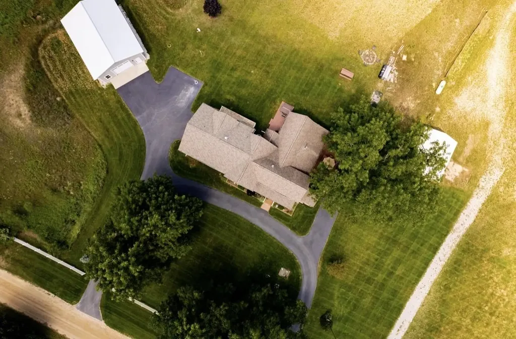 7322 Fryzelka Road Grant Township MI 49620