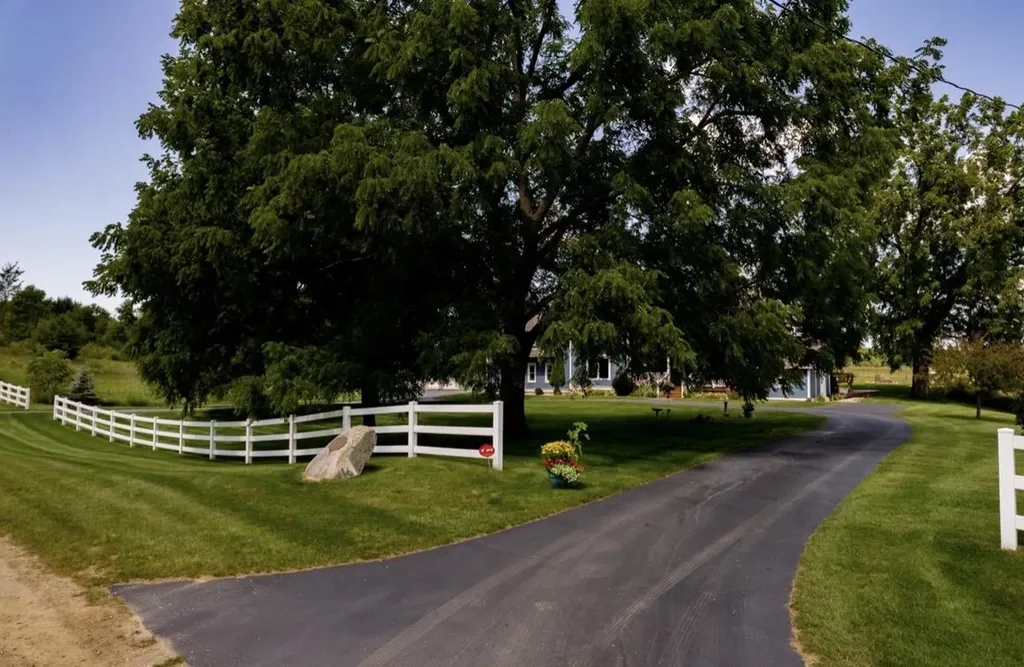 7322 Fryzelka Road Grant Township MI 49620