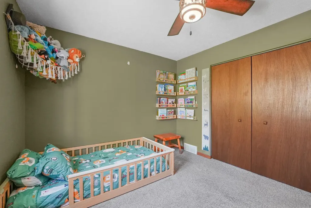 10587 Wildwood Road Green Lake Township MI 49643