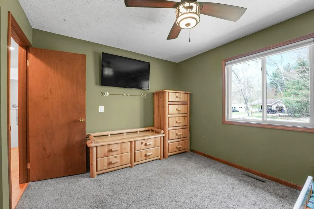 10587 Wildwood Road Green Lake Township MI 49643