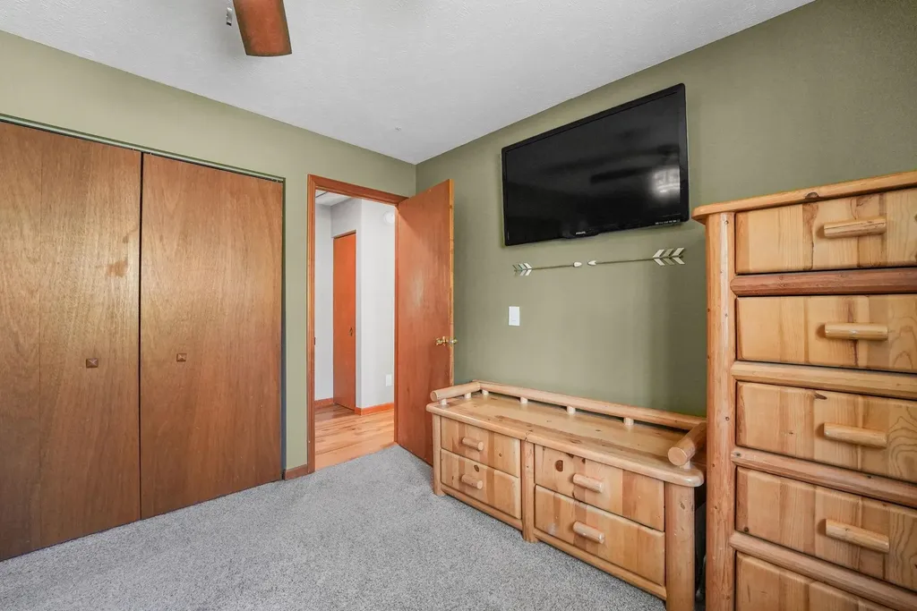10587 Wildwood Road Green Lake Township MI 49643