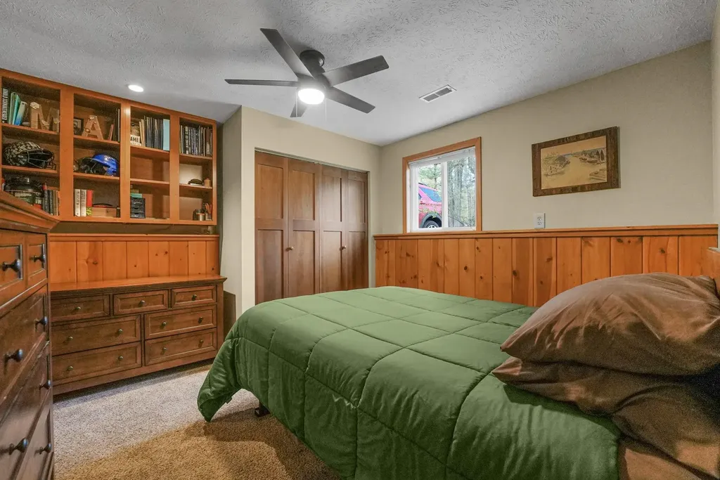 10587 Wildwood Road Green Lake Township MI 49643