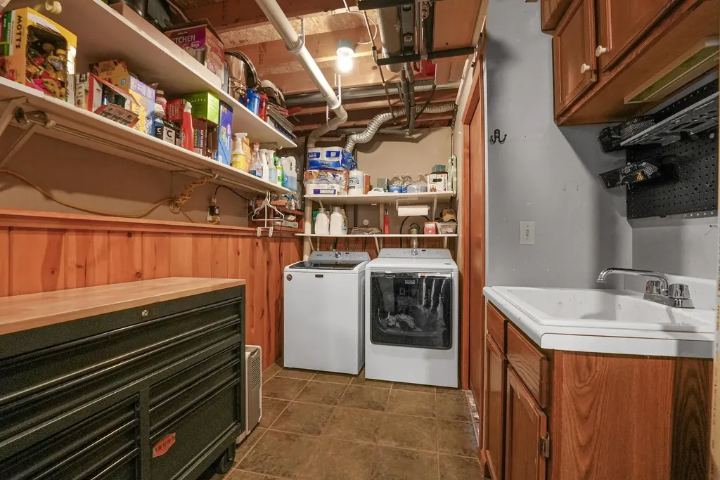 10587 Wildwood Road Green Lake Township MI 49643