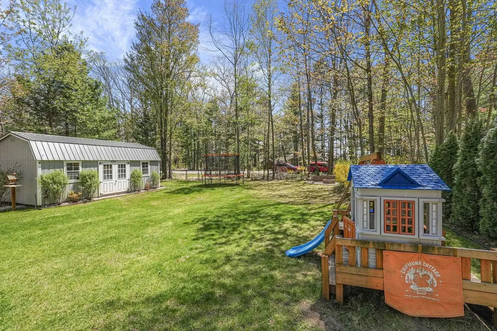 10587 Wildwood Road Green Lake Township MI 49643