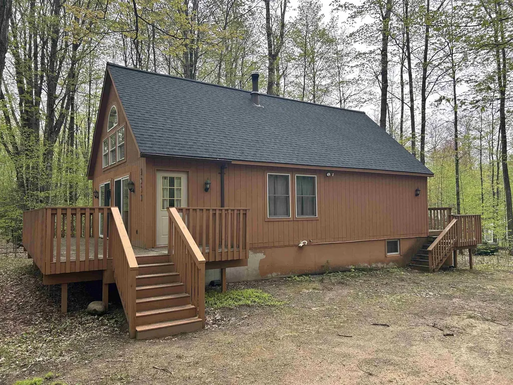 2577 W Schuss Mountain Drive Custer Township MI 49615