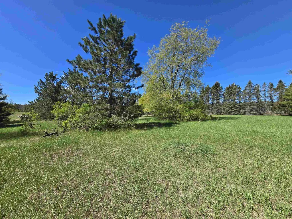 00 N 3 Road Springville Township MI 49668
