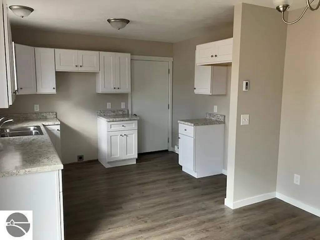 31 Mockingbird Drive Blair Township MI 49685