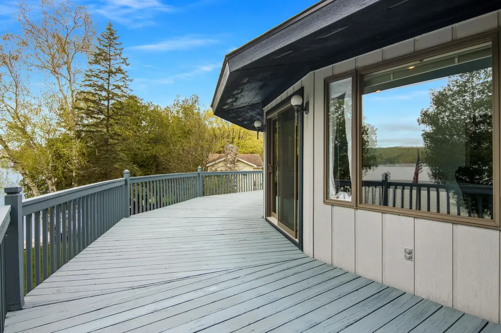 114 S Intermediate Lake Road Kearney Township MI 49622