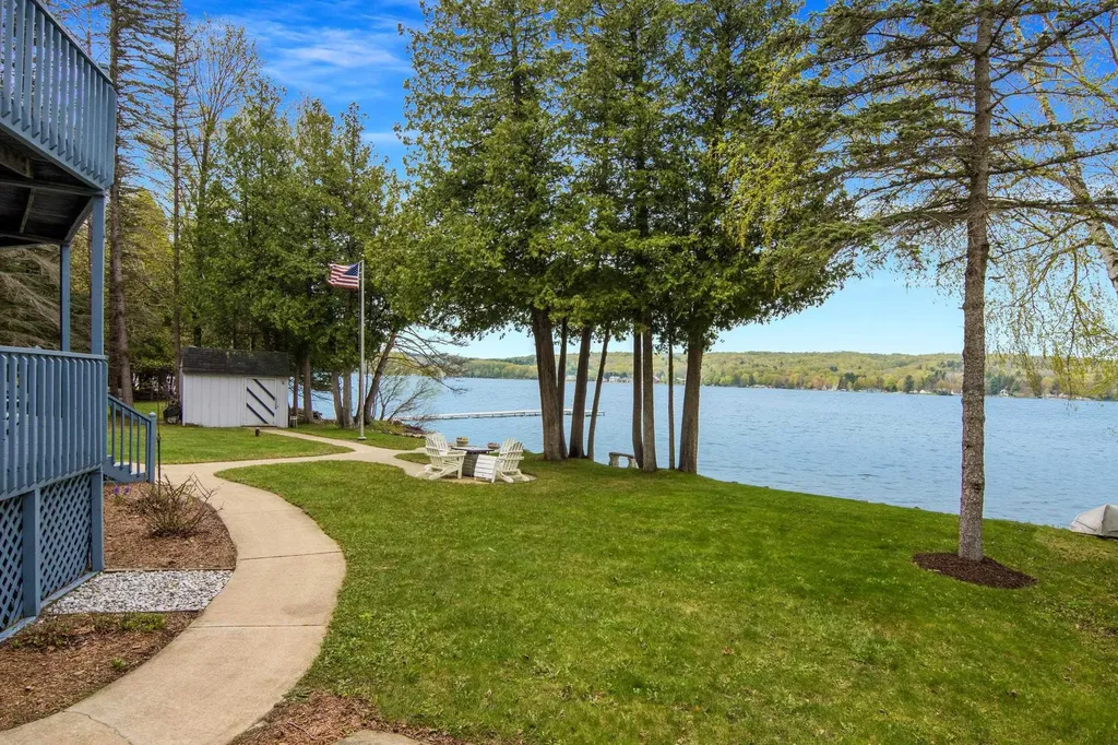114 S Intermediate Lake Road Kearney Township MI 49622