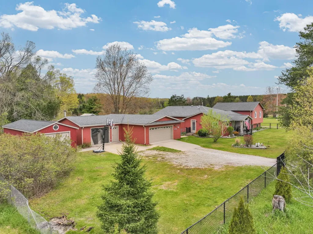 7051 N 7 Mile Road Norwich Township MI 49651