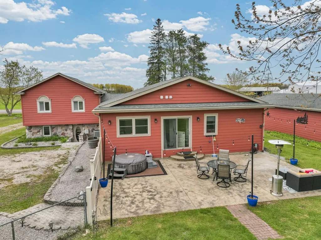 7051 N 7 Mile Road Norwich Township MI 49651