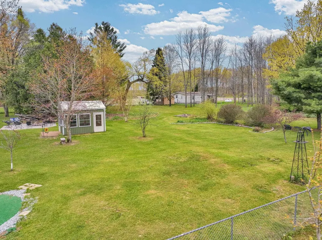 7051 N 7 Mile Road Norwich Township MI 49651