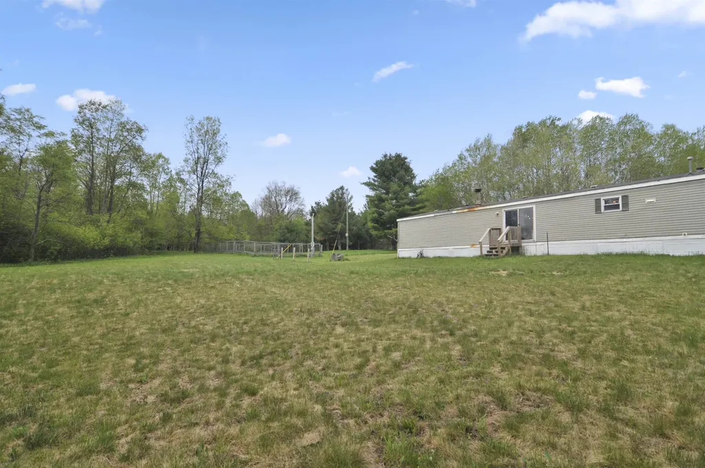 9740 230th Avenue Lincoln Township MI 49677